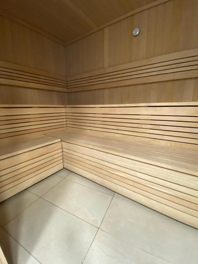 Relax Planet Apartment Ревал Екстериор снимка